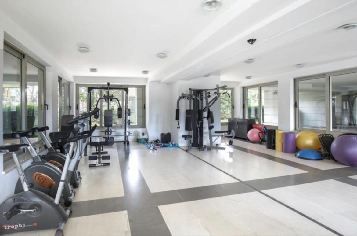 Marousi Luxury Apartment Афины Экстерьер фото